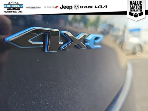 Used 2024 Jeep Wagoneer Launch Edition AWD/4WD image 39
