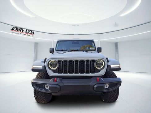 New 2026 Jeep Wrangler Unlimited Rubicon AWD/4WD image 8