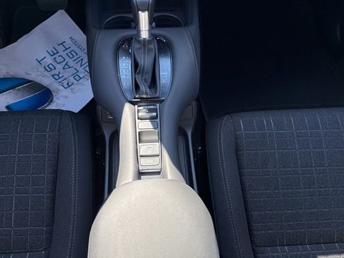 New 2026 Honda HR-V LX image 18