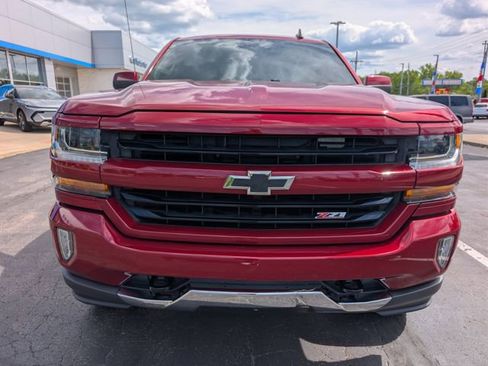 Used 2018 Chevrolet Silverado 1500 LT w/ All Star Edition AWD/4WD image 8