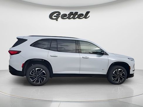 New 2026 Buick Enclave Sport Touring w/ Power Package FWD image 8