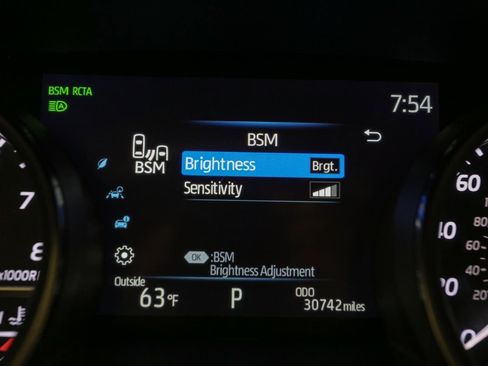 Used 2024 Toyota Camry SE image 37