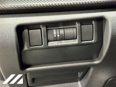 Certified 2025 Subaru Crosstrek 2.5i Premium image 10