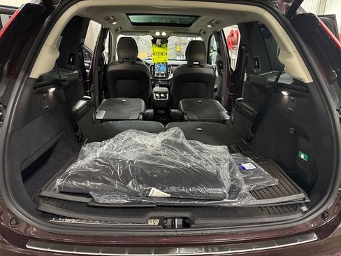 New 2026 Volvo XC90 B6 Ultra AWD/4WD image 16