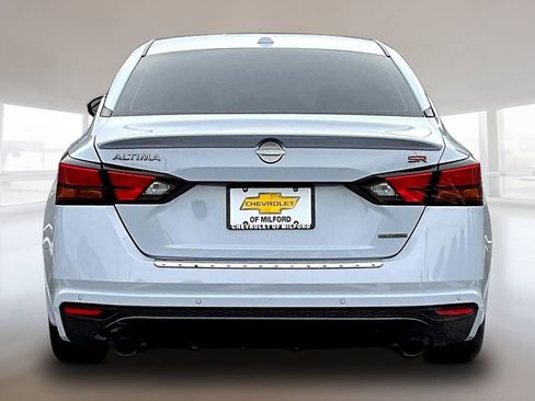 Used 2023 Nissan Altima 2.0 SR FWD image 5