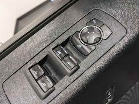 Used 2018 Ford F150 XLT w/ Equipment Group 302A Luxury image 9