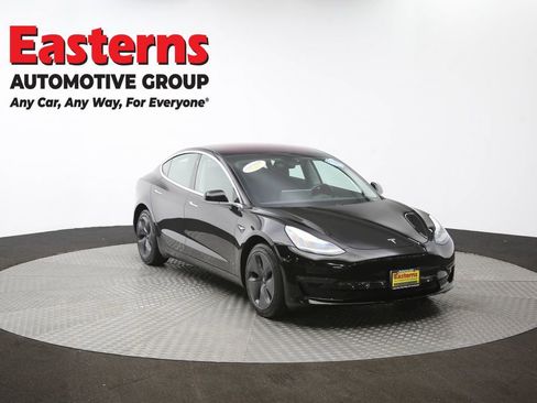 Used 2019 Tesla Model 3 Standard Range image 48