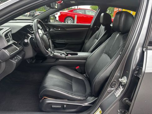 Used 2018 Honda Civic Sport Touring image 13