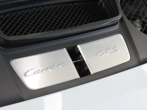 Used 2015 Porsche 911 Carrera GTS RWD image 53