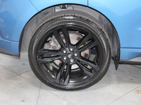 Used 2019 Ford Edge ST w/ Equipment Group 401A image 13