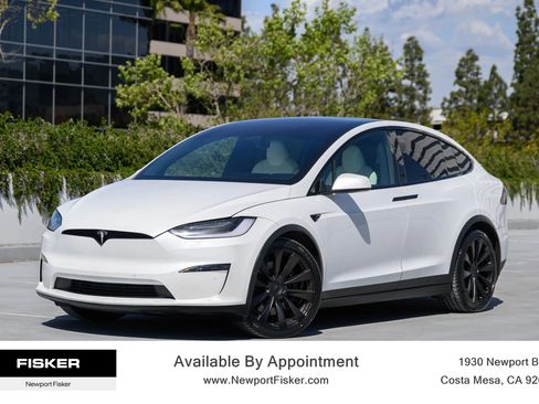 Used 2023 Tesla Model X AWD/4WD image 6