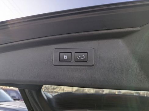 Used 2022 Subaru Outback Limited w/ Popular Package #2 image 28