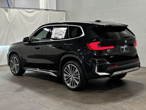 Used 2026 BMW X1 xDrive28i w/ Technology Package AWD/4WD image 6