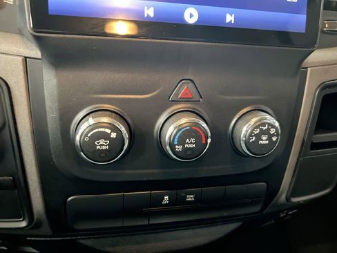 Used 2013 RAM 1500 Express image 15