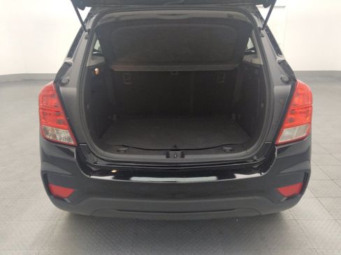 Used 2020 Chevrolet Trax LS image 29