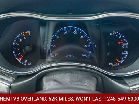 Used 2019 Jeep Grand Cherokee Overland AWD/4WD image 18