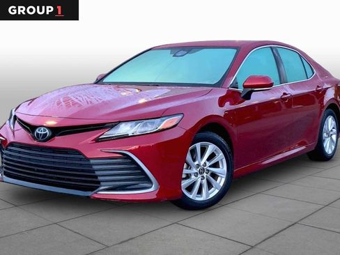 Used 2024 Toyota Camry LE FWD image 1