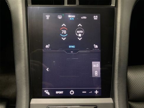 Used 2022 Porsche Taycan 4S image 27