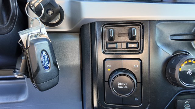 Used 2026 Ford F250 XLT AWD/4WD image 16