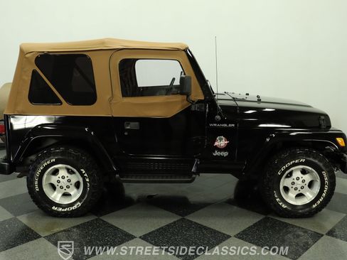 Used 2000 Jeep Wrangler Sahara AWD/4WD image 13