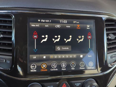 Used 2021 Jeep Grand Cherokee Limited w/ Trailer Tow Group IV image 25