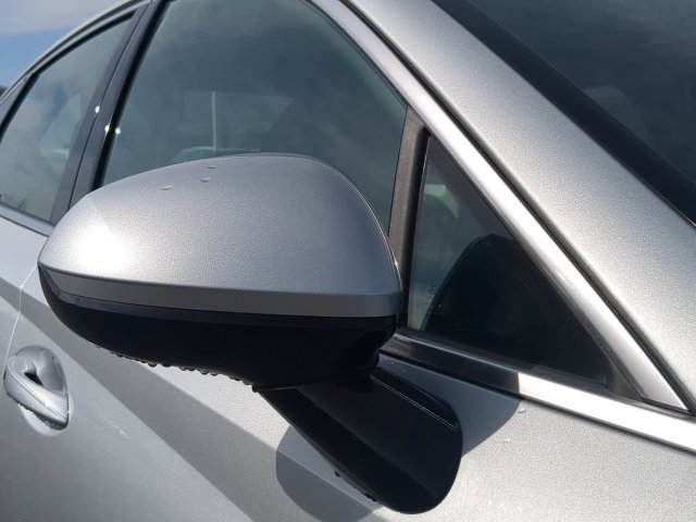 Used 2026 Hyundai Sonata SEL FWD image 11