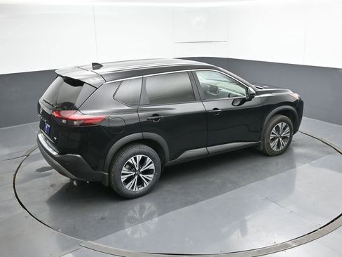 Used 2023 Nissan Rogue SV FWD image 50