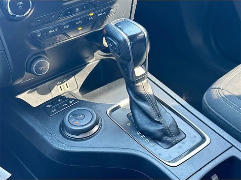 Used 2019 Ford Ranger XLT w/ Equipment Group 302A Luxury image 17