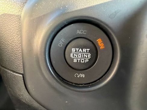 Used 2023 Jeep Wrangler Unlimited Sport AWD/4WD image 41