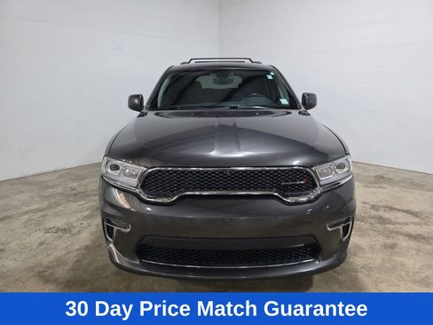 Used 2021 Dodge Durango SXT image 2