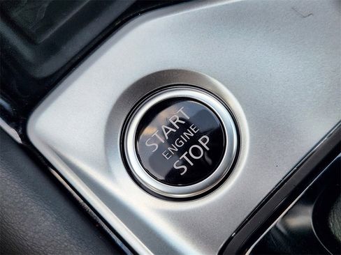 New 2025 Nissan Altima 2.5 SR w/ SR Premium Package image 16