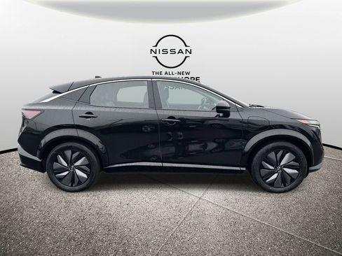 Certified 2024 Nissan Ariya FWD image 4