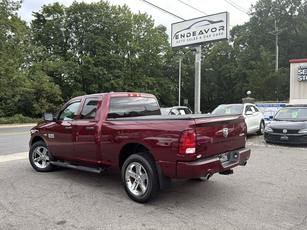 Used 2018 RAM 1500 Express AWD/4WD image 5