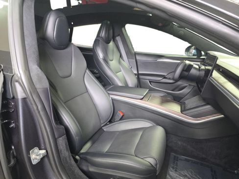 Used 2024 Tesla Model S AWD/4WD image 13