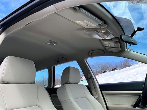 Used 2008 Subaru Outback 2.5i image 19