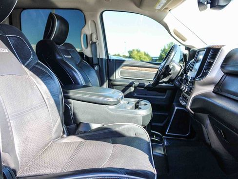 Used 2021 RAM 2500 Laramie image 15