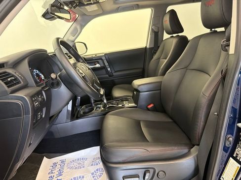 Used 2024 Toyota 4Runner TRD Off-Road Premium w/ Off Road Premium Plus Package AWD/4WD image 19
