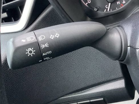Used 2025 Toyota Corolla LE FWD image 19