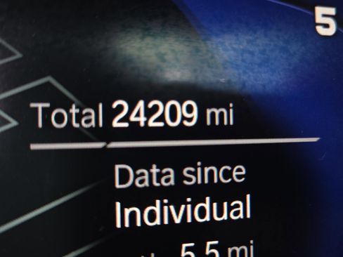 Certified 2022 BMW ALPINA XB7 AWD/4WD image 27