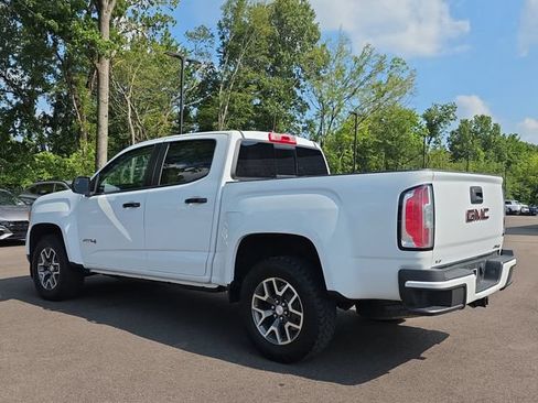 Used 2022 GMC Canyon AT4 w/ Trailering Package AWD/4WD image 3