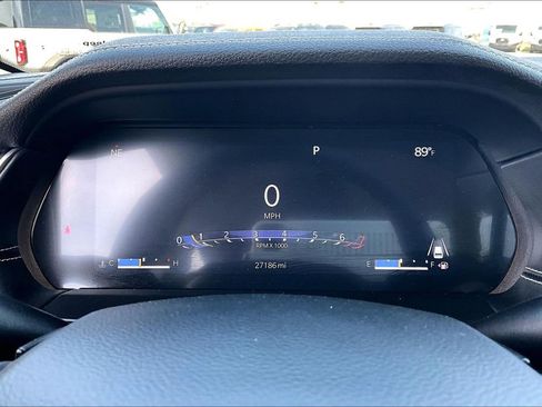 Used 2023 Jeep Grand Cherokee Limited w/ Black Appearance Package image 20