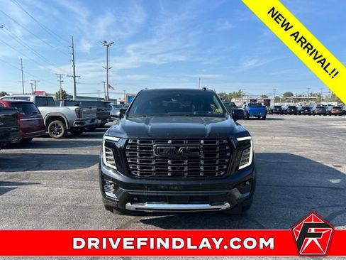 Used 2026 GMC Yukon Denali Ultimate AWD/4WD image 2
