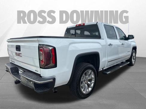 Used 2018 GMC Sierra 1500 SLT w/ Enhanced Driver Alert Package RWD image 4
