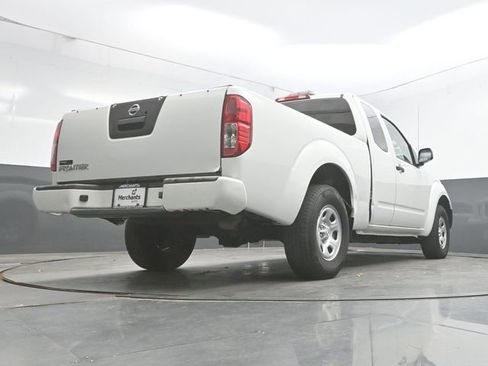 Used 2019 Nissan Frontier S image 33
