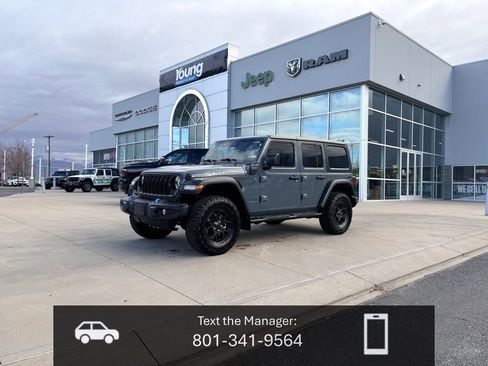 Used 2024 Jeep Wrangler Unlimited image 1