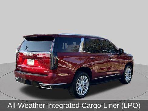 Used 2024 Cadillac Escalade Luxury w/ LPO, Floor Liner Package AWD/4WD image 6