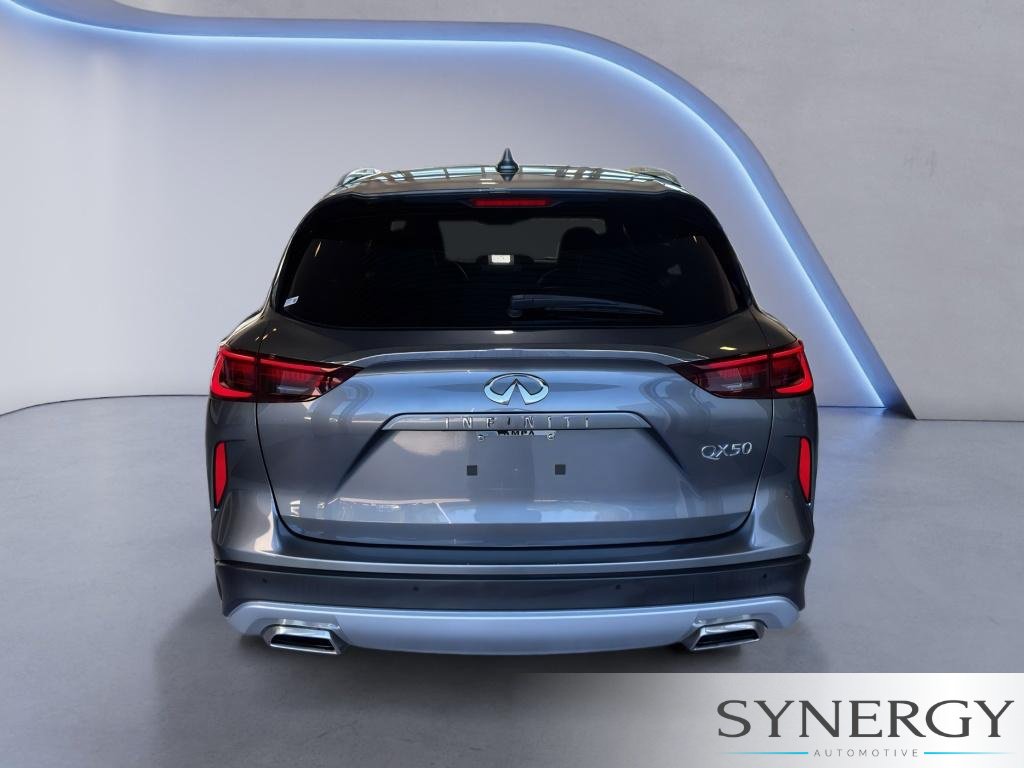 Certified 2023 INFINITI QX50 Luxe FWD image 6