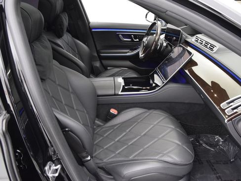 Used 2021 Mercedes-Benz Maybach S 580 4MATIC image 16
