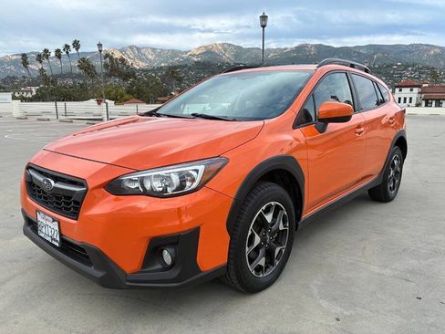 Used 2020 Subaru Crosstrek 2.0i Premium w/ Moonroof Package 2 AWD/4WD image 1