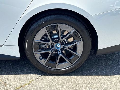 Used 2023 BMW i4 eDrive40 w/ Premium Package RWD image 14